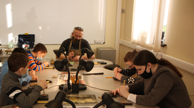 Искусство тульской всечки и резьбы Тульский Государственный Музей Оружия