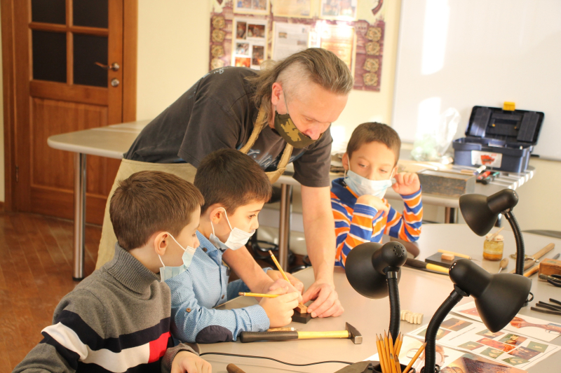 Искусство тульской всечки и резьбы Тульский Государственный Музей Оружия