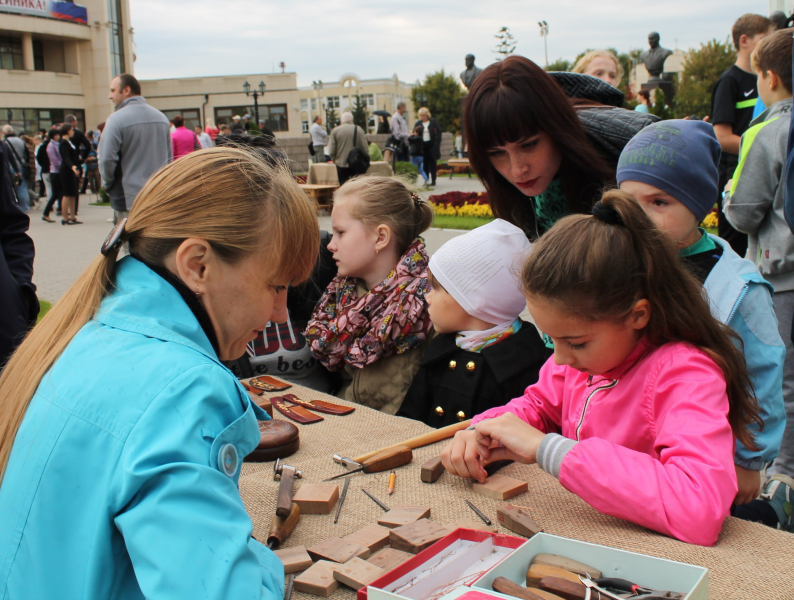 Искусство тульской всечки и резьбы Тульский Государственный Музей Оружия